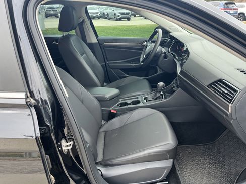 Certified 2020 Volkswagen Jetta SEL image 28