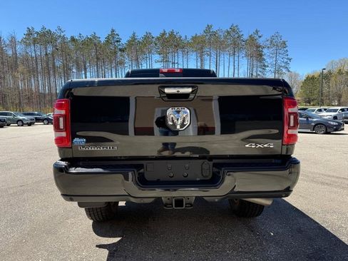 Used 2022 RAM 2500 Laramie AWD/4WD image 6