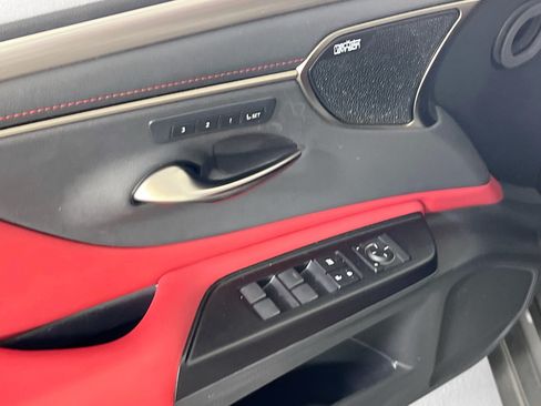 Used 2019 Lexus ES 350 F Sport w/ Accessory Package FWD image 17