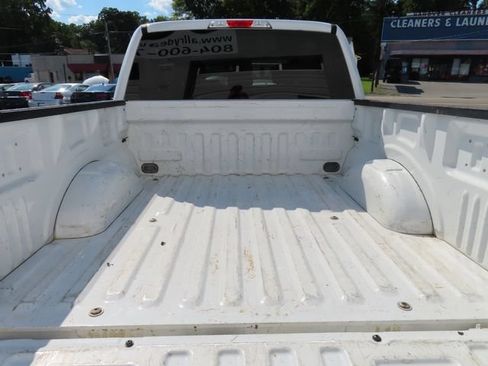 Used 2018 Ford F150 XLT w/ Equipment Group 302A Luxury AWD/4WD image 9