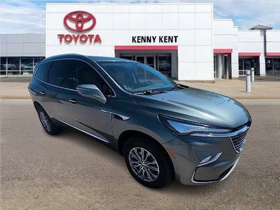 Used 2023 Buick Enclave Essence w/ Trailering Package, 5000 lbs.