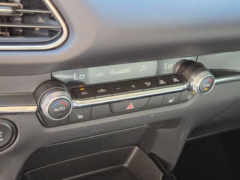 Certified 2025 MAZDA CX-30 AWD 2.5 S w/ Preferred Package image 29