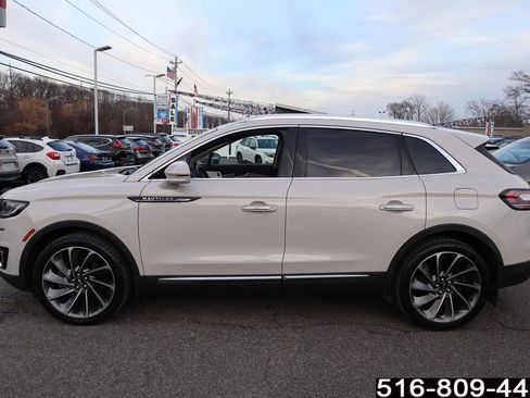 Used 2020 Lincoln Nautilus Reserve w/ Equipment Group 202A image 7