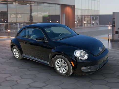 Used 2015 Volkswagen Beetle 1.8T FWD image 31