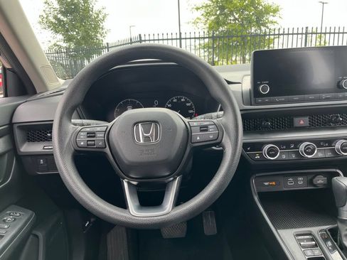Certified 2025 Honda CR-V EX image 15