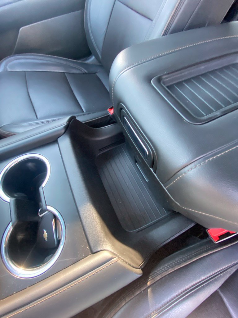 Used 2023 Chevrolet Tahoe High Country w/ Premium Package AWD/4WD image 18