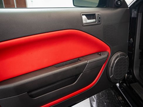 Used 2007 Ford Mustang Shelby GT500 image 25