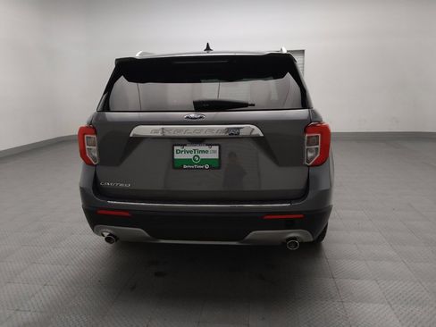Used 2023 Ford Explorer Limited image 7