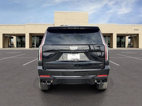 Certified 2026 Cadillac Escalade V w/ LPO, ONYX Package image 6
