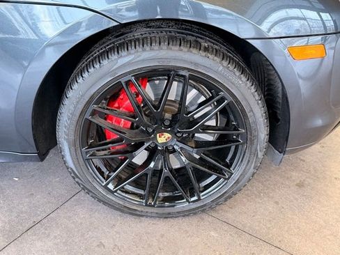 Used 2023 Porsche Macan GTS AWD/4WD image 26
