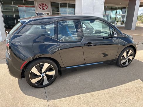 Used 2018 BMW i3 image 8
