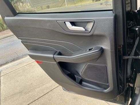 Used 2025 Ford Escape ST-Line image 49