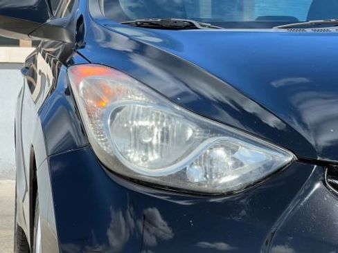 Used 2013 Hyundai Elantra image 36