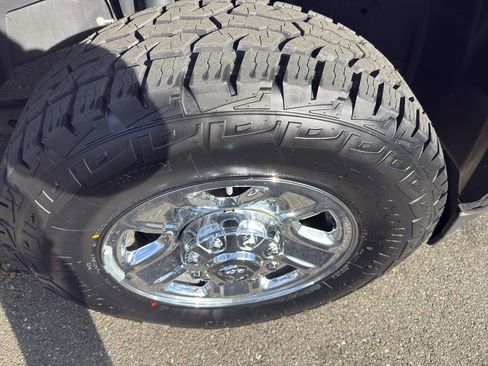 Used 2022 RAM 3500 Big Horn image 2