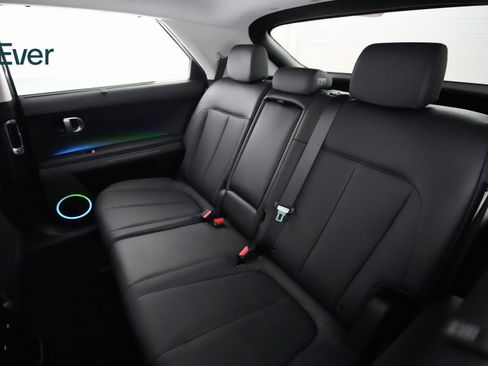 Used 2024 Hyundai Ioniq 5 Limited image 10