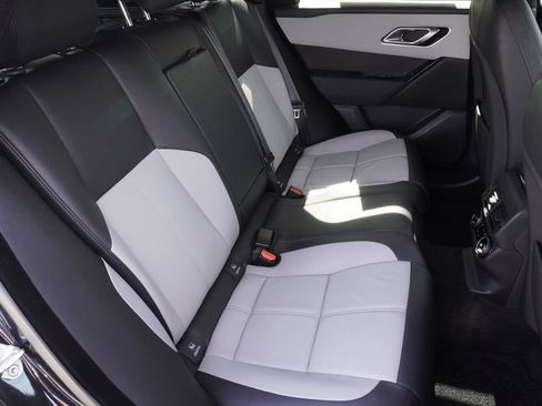 Used 2026 Land Rover Range Rover Velar Dynamic SE AWD/4WD image 27