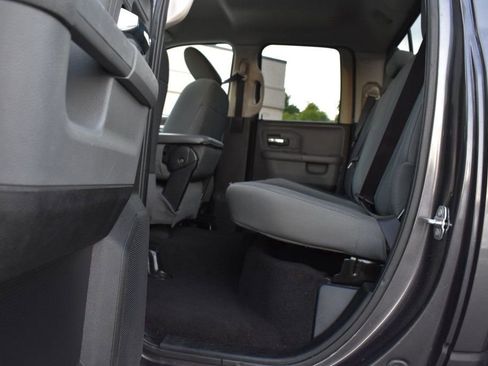 Used 2017 RAM 1500 Classic SLT image 19