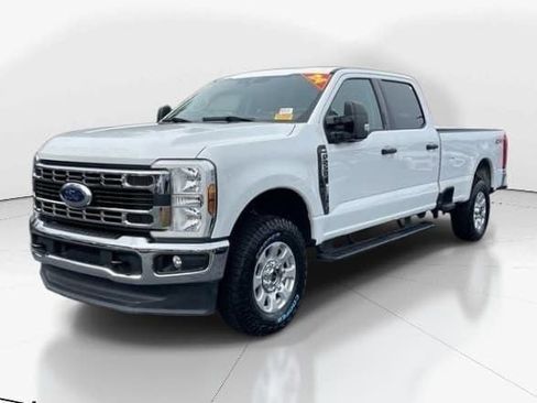 Used 2024 Ford F250 XLT image 7