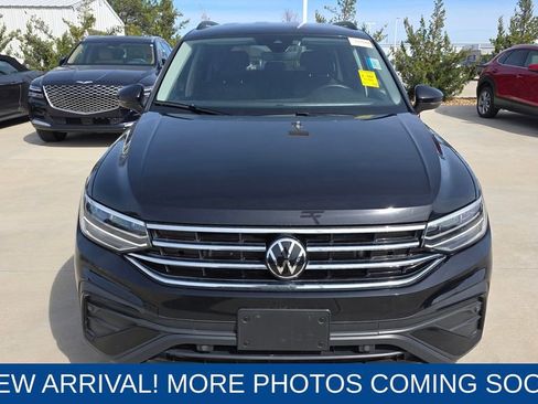 Used 2024 Volkswagen Tiguan S image 8