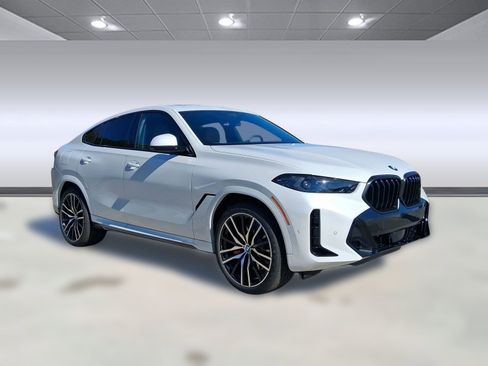New 2026 BMW X6 xDrive40i w/ Executive Package image 7
