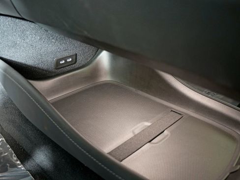 Certified 2023 Mercedes-Benz EQS 580 4MATIC Sedan image 30