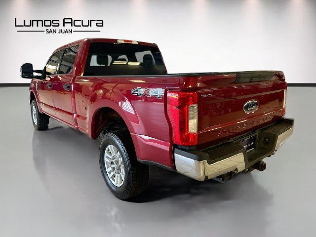 Used 2017 Ford F250 XLT AWD/4WD image 5