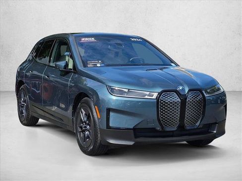 Certified 2024 BMW iX xDrive50 AWD/4WD image 3