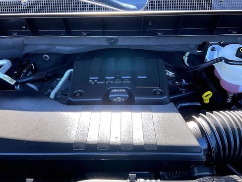 Used 2023 Chevrolet Silverado 1500 LT w/ Protection Package image 10