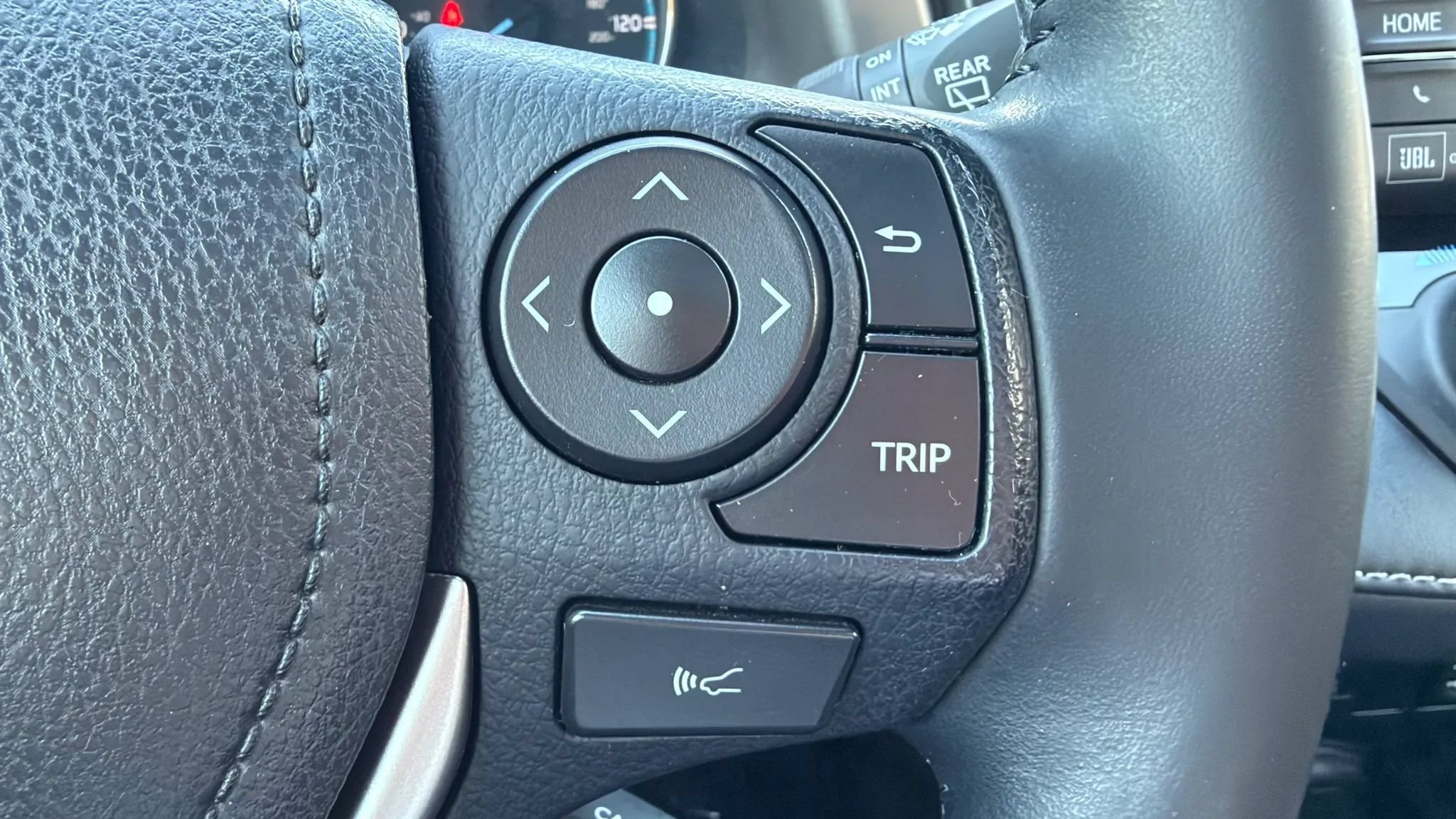 Used 2017 Toyota RAV4 Limited w/ Advanced Technology Package AWD/4WD image 13
