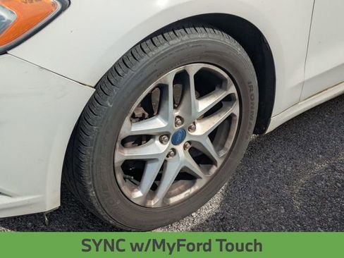 Used 2014 Ford Fusion SE image 6