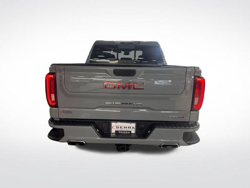 Used 2024 GMC Sierra 1500 AT4 w/ Technology Package AWD/4WD image 4