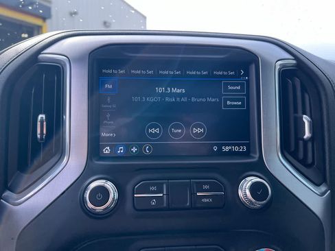 Used 2021 GMC Sierra 1500 Elevation w/ LPO, Elevation Black Package AWD/4WD image 16