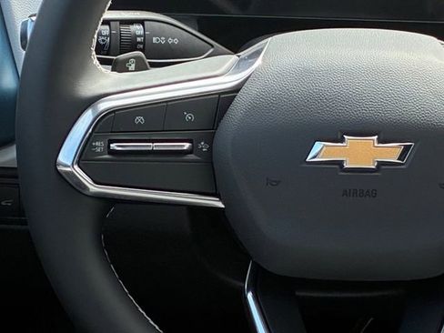 New 2026 Chevrolet Equinox EV LT image 22