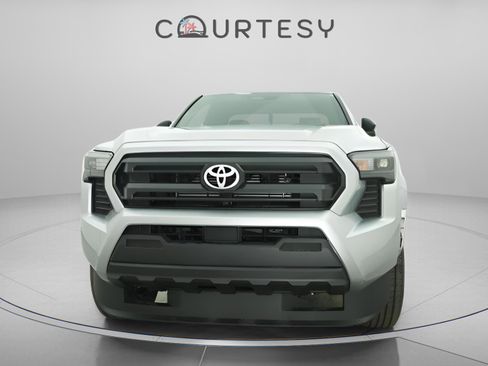 Certified 2026 Toyota Tacoma SR image 30