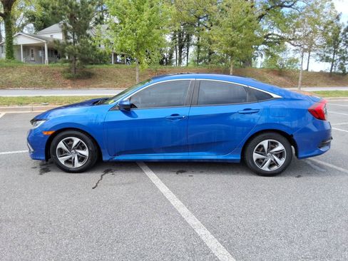 Used 2019 Honda Civic LX image 8