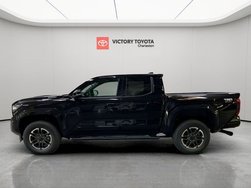 New 2025 Toyota Tacoma TRD Sport image 3