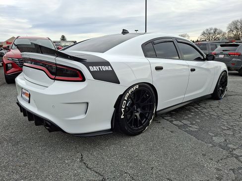 Used 2019 Dodge Charger Scat Pack w/ Daytona Edition Group image 6