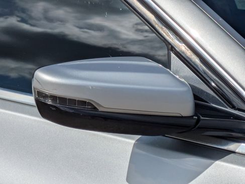 Used 2019 Cadillac CTS Luxury image 12