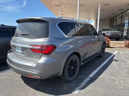 Used 2018 INFINITI QX80 4WD w/ Driver Assistance Package image 4