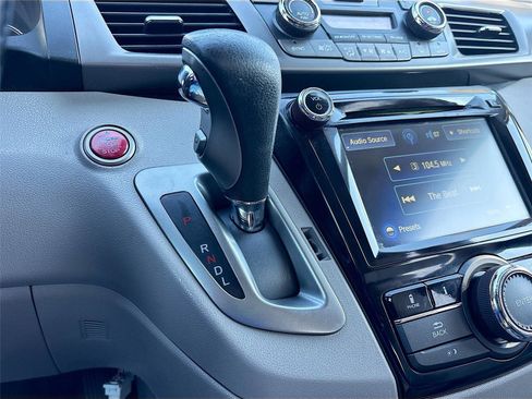 Used 2015 Honda Odyssey EX-L image 19