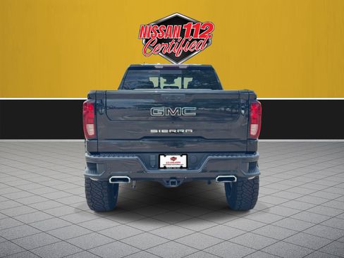 Used 2022 GMC Sierra 1500 Elevation w/ Elevation Premium Package AWD/4WD image 8