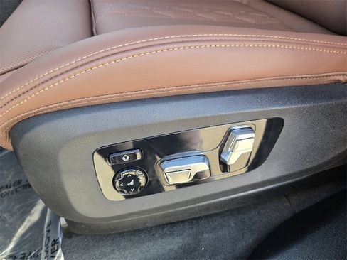 New 2026 BMW X5 xDrive50e w/ M Sport Package image 26