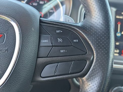 Used 2020 Dodge Charger R/T RWD image 18
