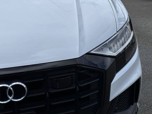 Used 2019 Audi Q8 Prestige w/ Adaptive Chassis Package AWD/4WD image 25