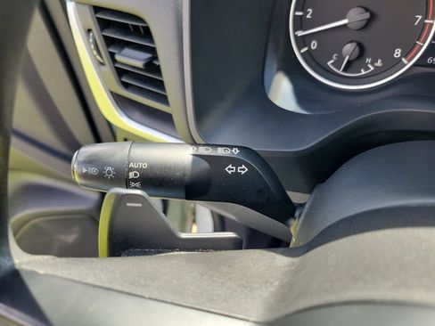 Used 2024 Nissan Rogue S FWD image 26