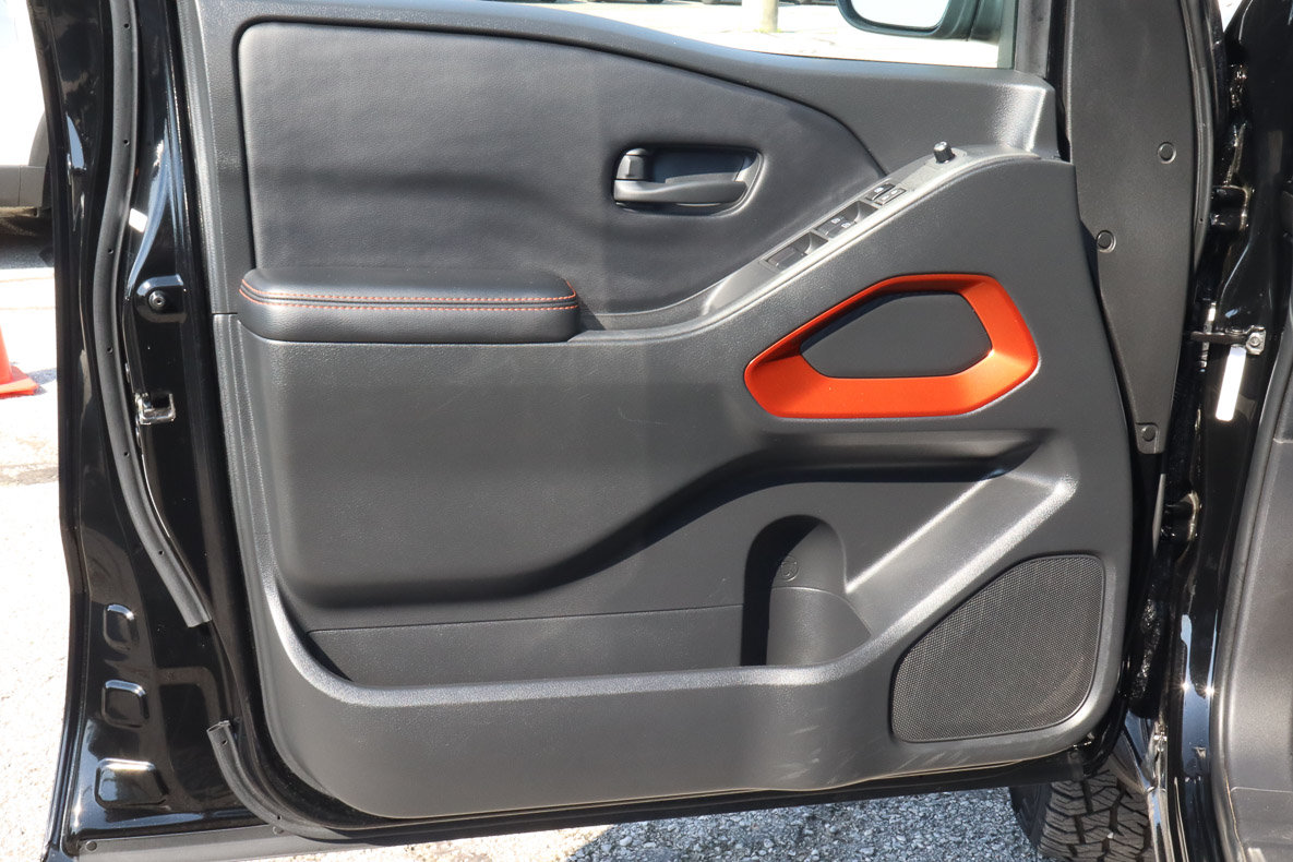 Used 2026 Nissan Frontier PRO-4X AWD/4WD image 15