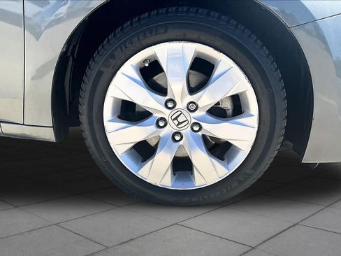 Used 2009 Honda Accord EX-L image 10