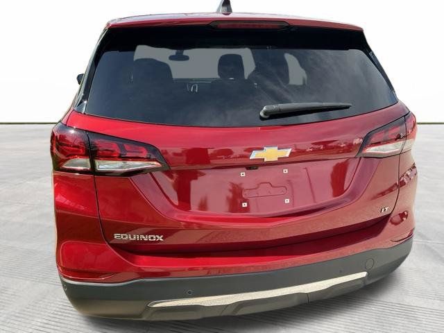 Used 2023 Chevrolet Equinox LT FWD image 9
