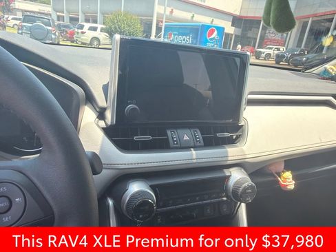 Used 2025 Toyota RAV4 XLE Premium w/ Weather Package FWD image 11
