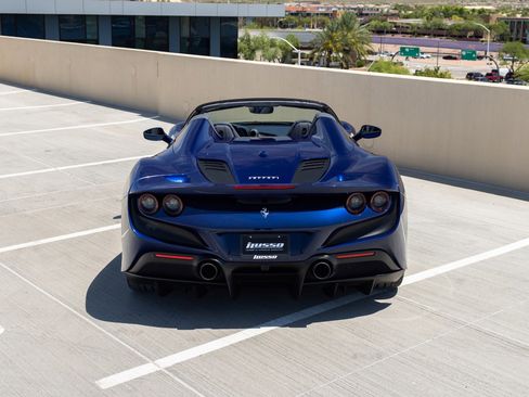 Used 2022 Ferrari F8 Tributo RWD image 37